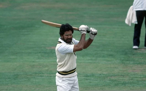 11888-Pakistani-batsman 11888-Pakistani-batsman